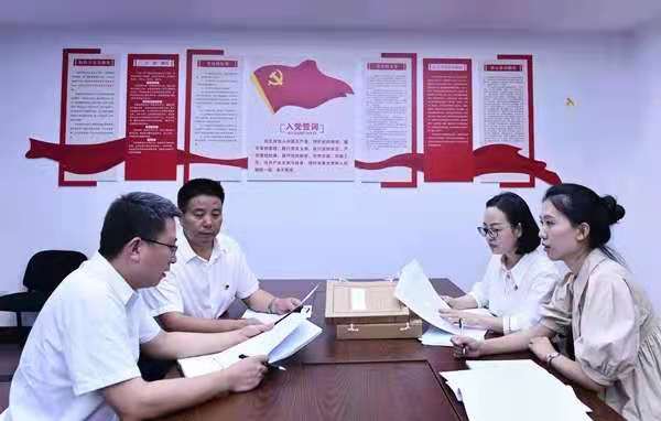 1631973213859073312.jpg webwxgetmsgimg.jpg